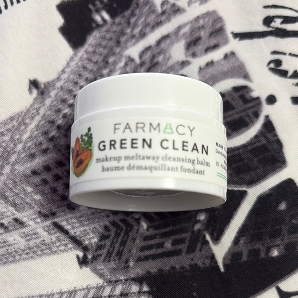 Farmacy Green Clean Makeup Meltaway Cleansing Balm - White